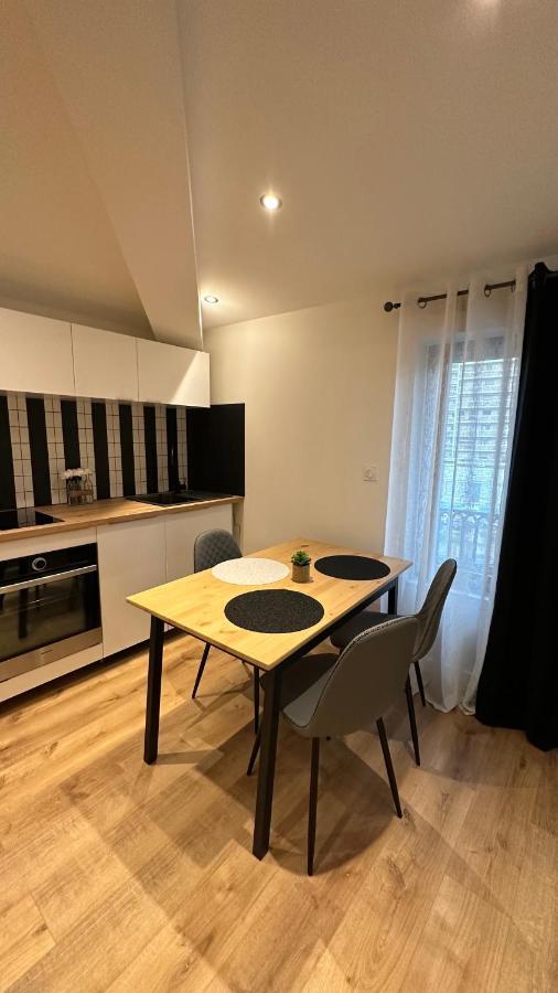 Katrine Apartamento Saint-Etienne  Exterior foto